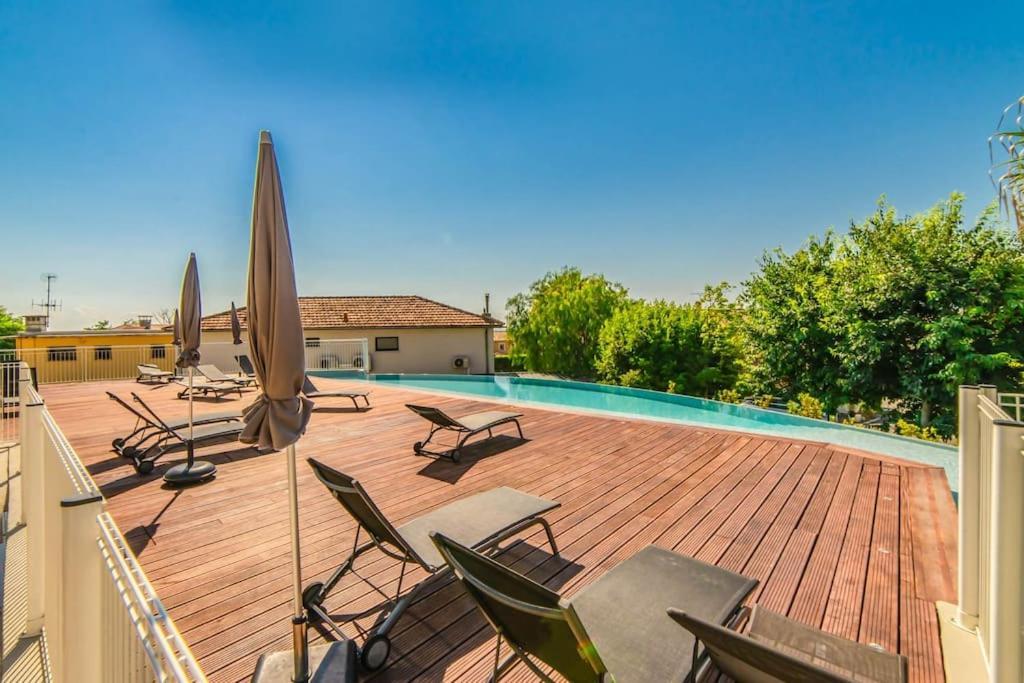 A7- 2 Bdr Sea & Mountain View - Ac, Parking, Pool & Terrace Apartment อองทีบส์ ภายนอก รูปภาพ